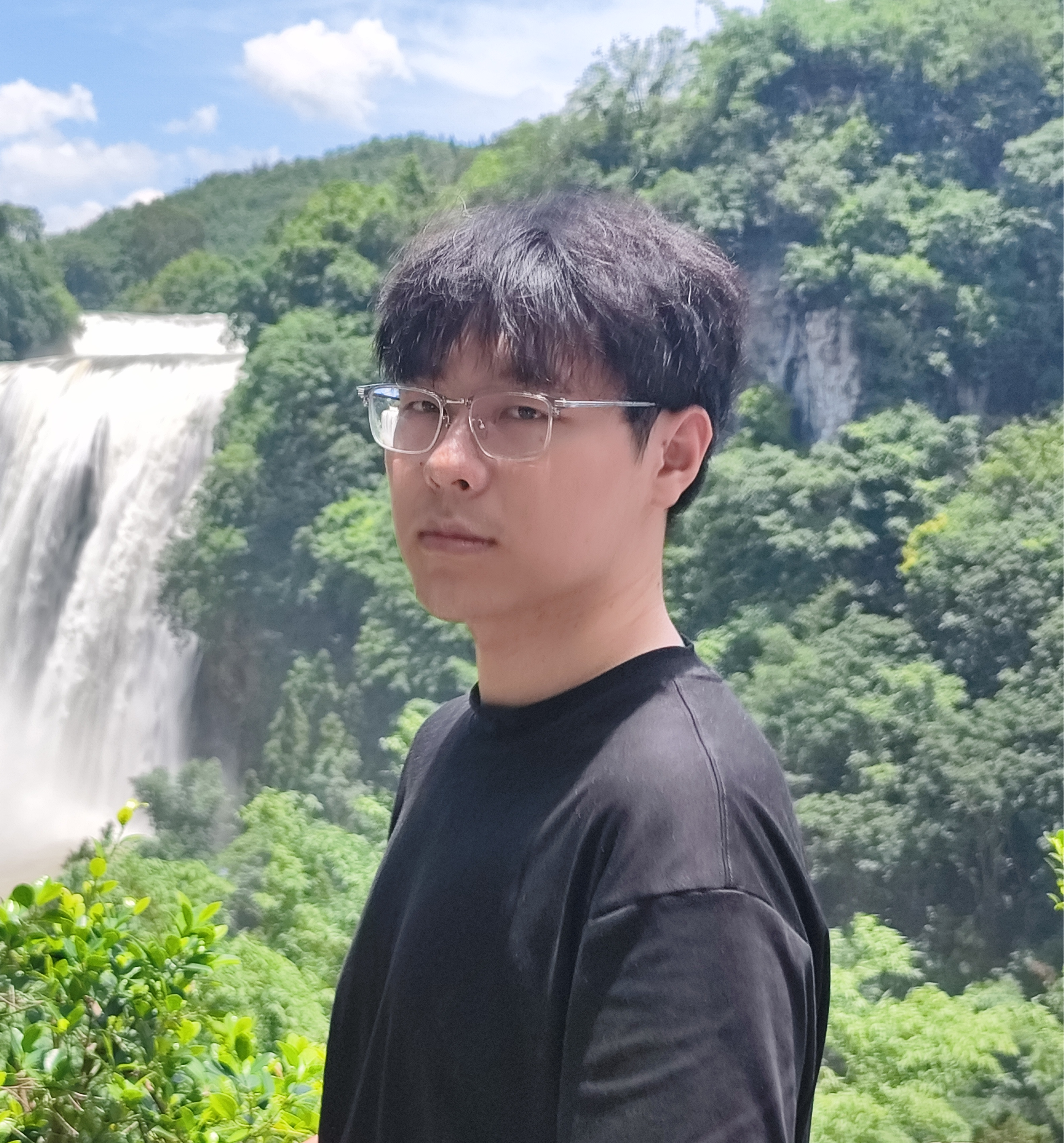 Ruoyu Zhang
